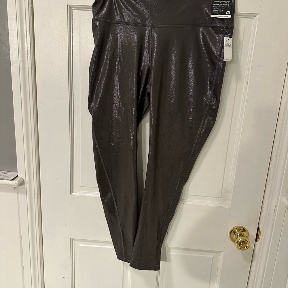 Shiny grey liquid Leggings NEW !!